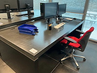 Bureau (inkom) - afbeelding 3 van  8