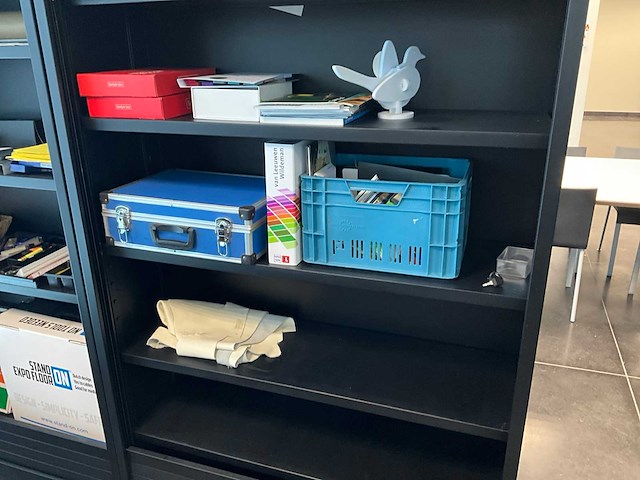 Bureau (inkom) - afbeelding 7 van  8