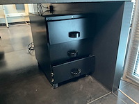 Bureau (inkom) - afbeelding 8 van  8