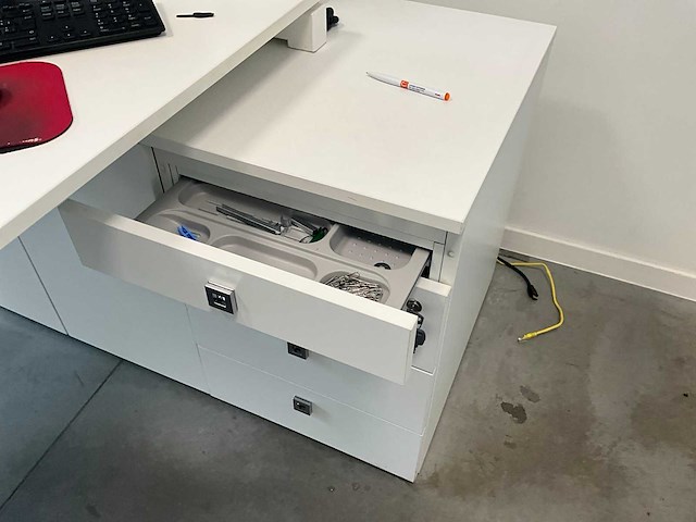 Bureau-inrichting - afbeelding 3 van  7