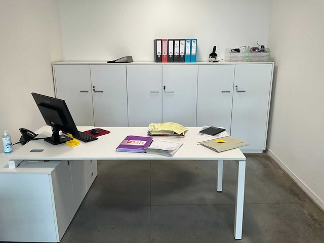 Bureau-inrichting - afbeelding 4 van  7