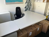 Bureau inrichting - afbeelding 1 van  12