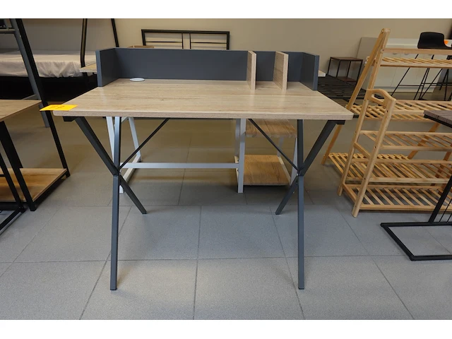Bureau kamyra - afbeelding 1 van  3