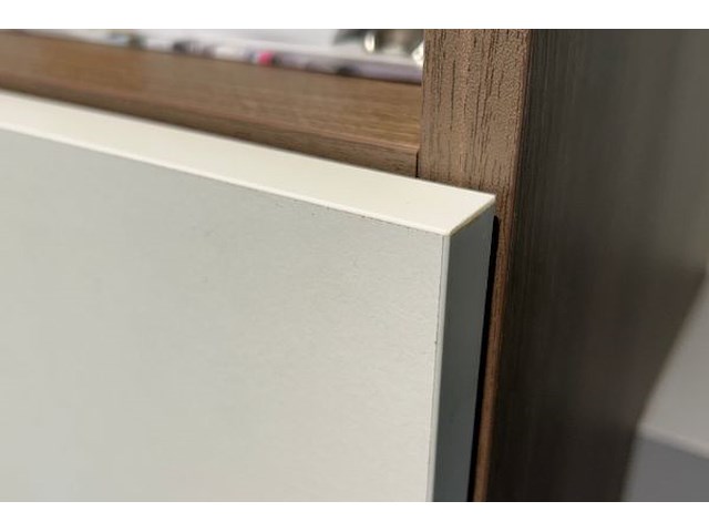 Bureau + kast - afbeelding 8 van  9