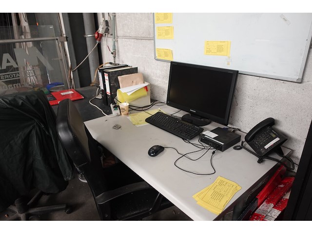 Bureau & kast - afbeelding 8 van  12