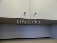 Bureau, kasten en diverse accessoires - afbeelding 11 van  25