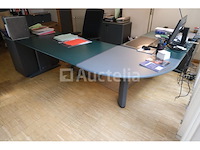 Bureau + kastset - afbeelding 1 van  9