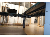 Bureau + kastset - afbeelding 9 van  9