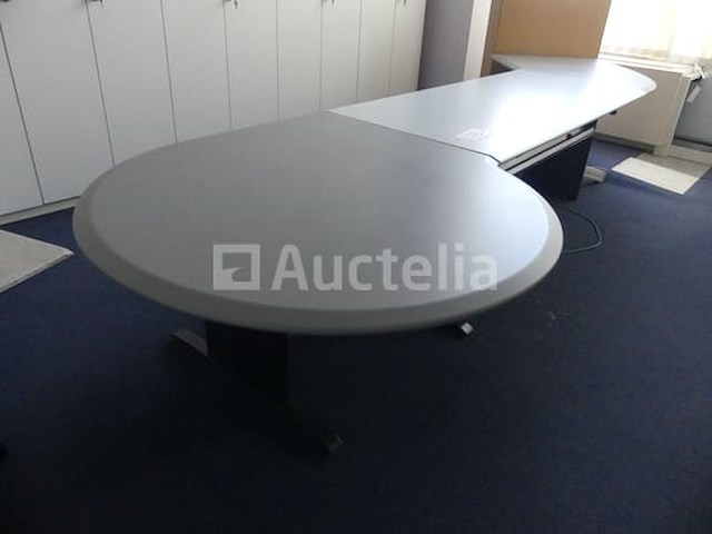 Bureau met drie delen - afbeelding 1 van  7