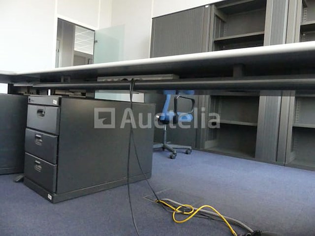 Bureau met drie delen - afbeelding 2 van  9