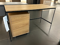 Bureau met ladenblok - afbeelding 1 van  7