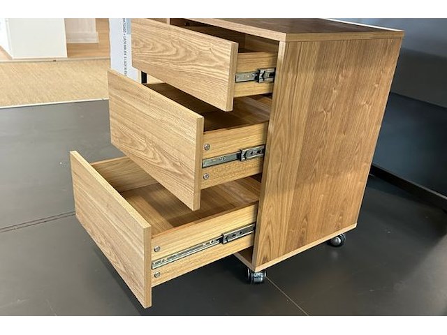 Bureau met ladenblok - afbeelding 5 van  7