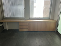 Bureau meubel / kast met lades en deuren - afbeelding 2 van  2