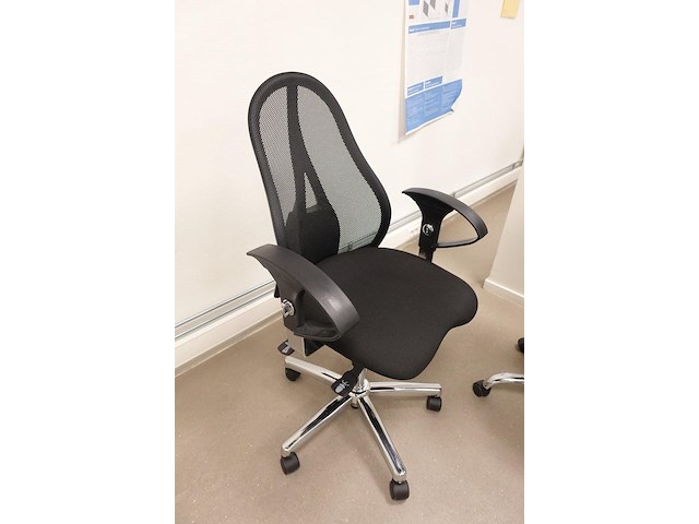 Bureau opstelling & computer - afbeelding 5 van  8