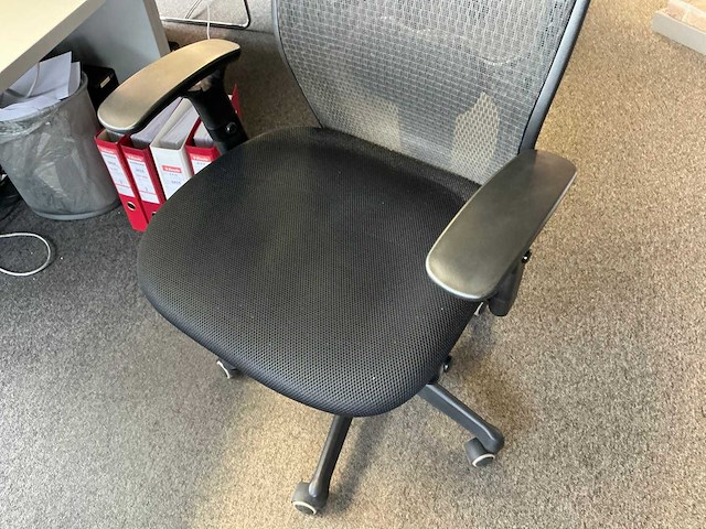 Bureau opstelling + infodesk - afbeelding 9 van  20