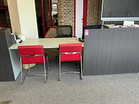Bureau opstelling + infodesk - afbeelding 17 van  20