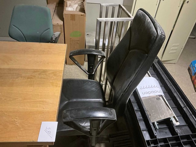 Bureau opstelling - afbeelding 5 van  6