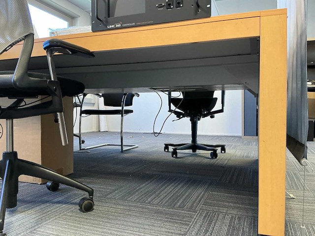 Bureau opstelling - afbeelding 11 van  11