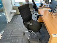 Bureau opstelling - afbeelding 4 van  5