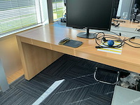 Bureau opstelling - afbeelding 4 van  6