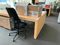 Bureau opstelling - afbeelding 2 van  7