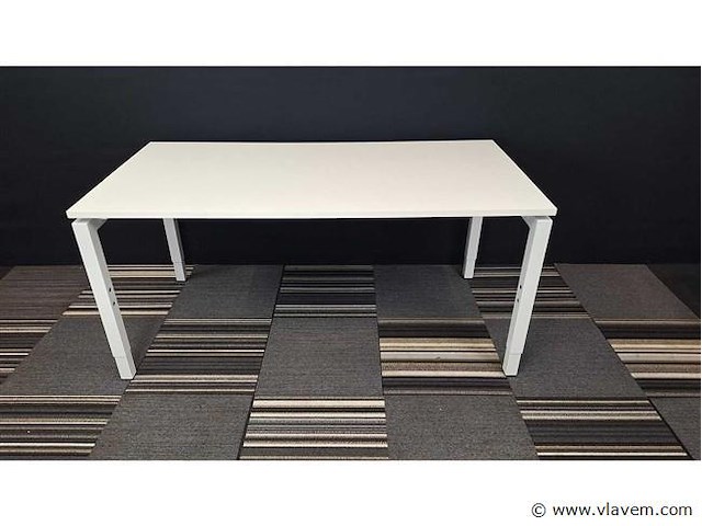 Bureau orange - afbeelding 1 van  7