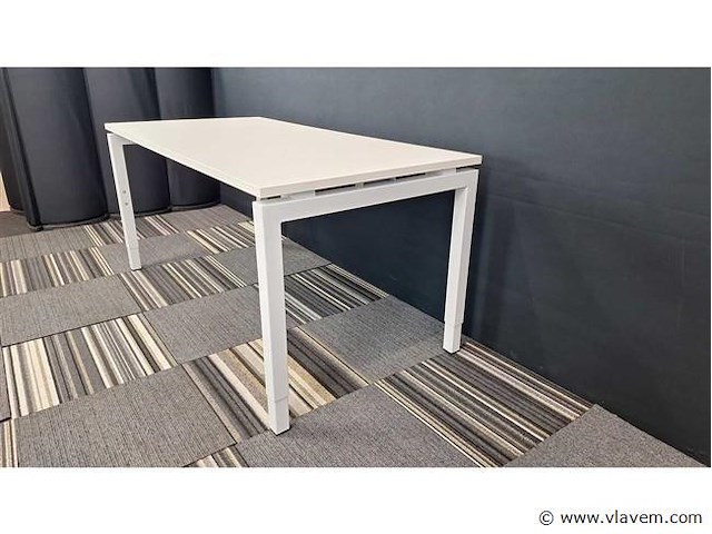 Bureau orange - afbeelding 5 van  7