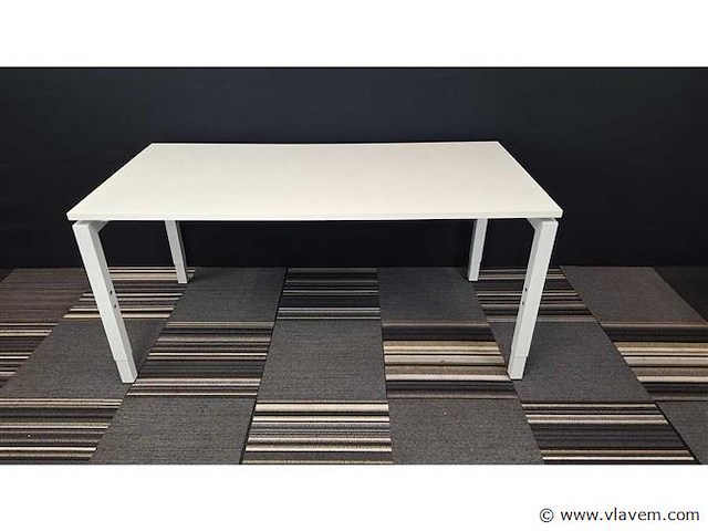 Bureau orange - afbeelding 1 van  7