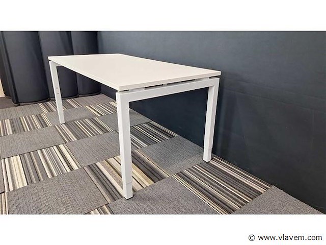 Bureau orange - afbeelding 5 van  7