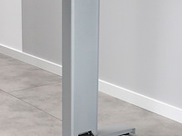 Bureau osmond 160cm mechanisch verstelbaar - lichtgrijs/zilver - afbeelding 3 van  6