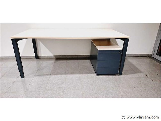Bureau pami met ladenblok - afbeelding 1 van  4