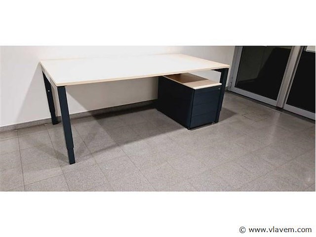 Bureau pami met ladenblok - afbeelding 2 van  4