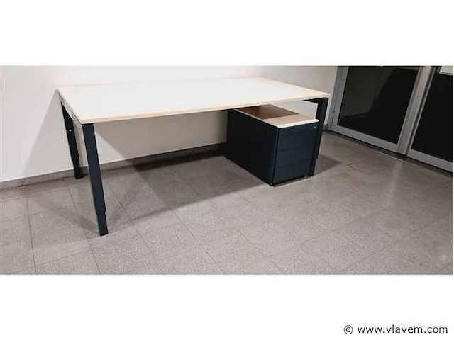 Bureau pami met ladenblok - afbeelding 2 van  4