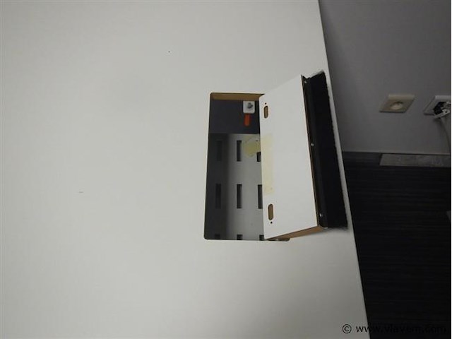 Bureau pami - afbeelding 5 van  7