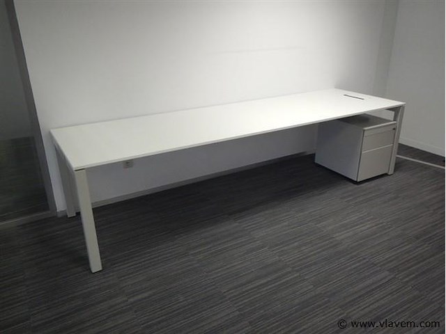 Bureau pami - afbeelding 1 van  2