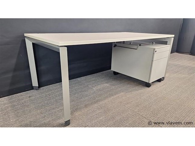 Bureau steelcase met ladenblok - afbeelding 8 van  11