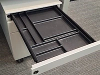 Bureau steelcase met ladenblok - afbeelding 2 van  11