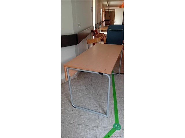 Bureau tafel - afbeelding 1 van  1