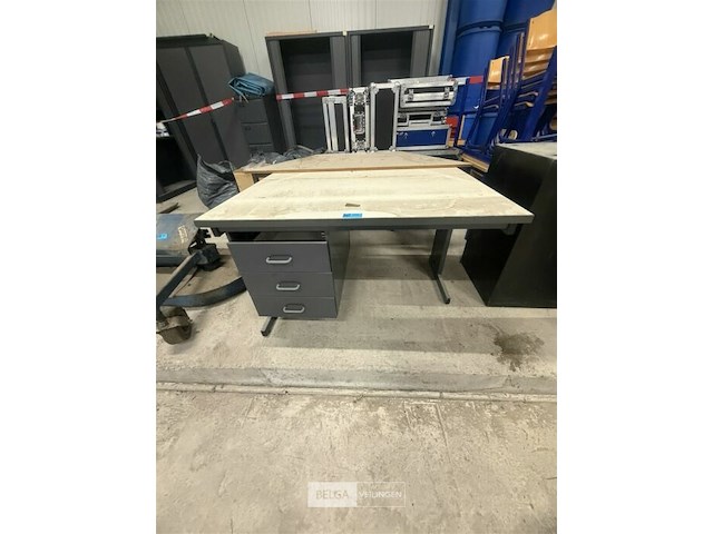 Bureau + tafel - afbeelding 1 van  4