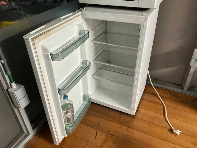 Bureau-unit - afbeelding 8 van  17