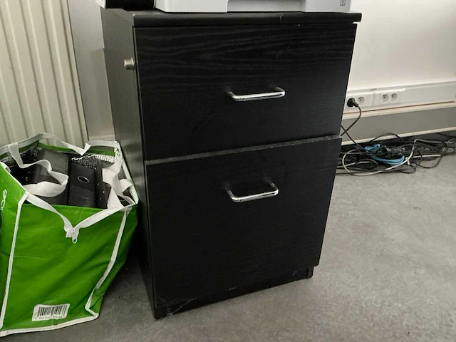 Bureau + vergadertafel - afbeelding 9 van  9