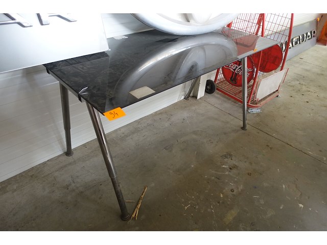 Bureau verstelbaar met blad in glas - afbeelding 1 van  3