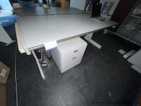 Bureau vv ladeblok - afbeelding 1 van  1