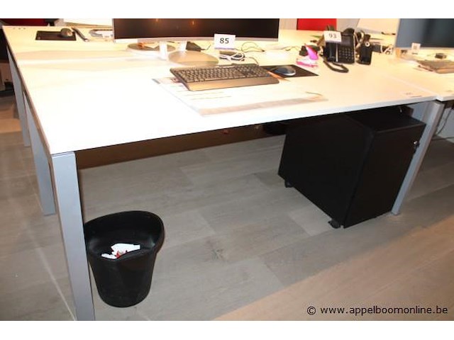 Bureau, vv ladenblok - afbeelding 1 van  1