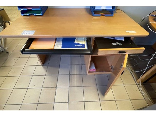 Bureau, wandrek - afbeelding 2 van  7