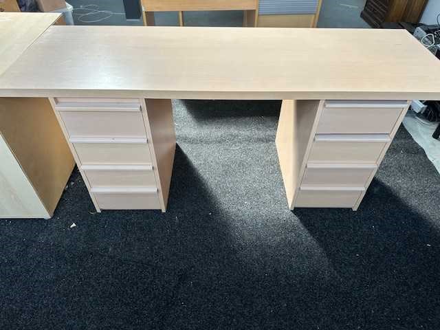 Bureau - afbeelding 1 van  2