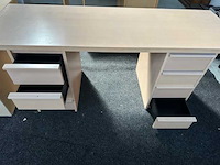Bureau - afbeelding 3 van  3