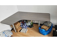 Bureau - afbeelding 1 van  7