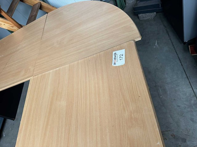 Bureau - afbeelding 2 van  2