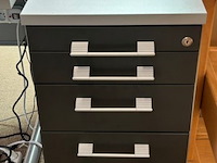 Bureau - afbeelding 3 van  5